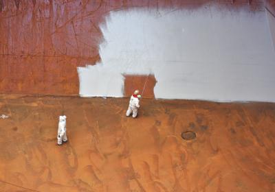 Bulk Carrier — Cargo Holds Cleaning at Anchorage (2023) — project photo