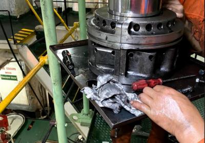 Bulk Carrier — Main Engine Overhauling II — project photo